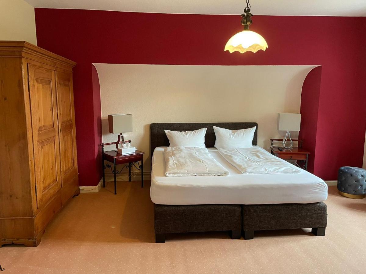 Jagdschloesschen Schwartow Hotel Бойценбург Екстериор снимка